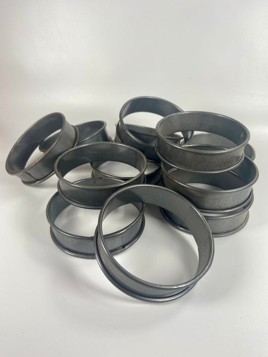12 Dutch commercial baking rings (used)