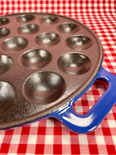 Close up  cast iron little Dutch pancake pan - Big Bite Dutch Treats