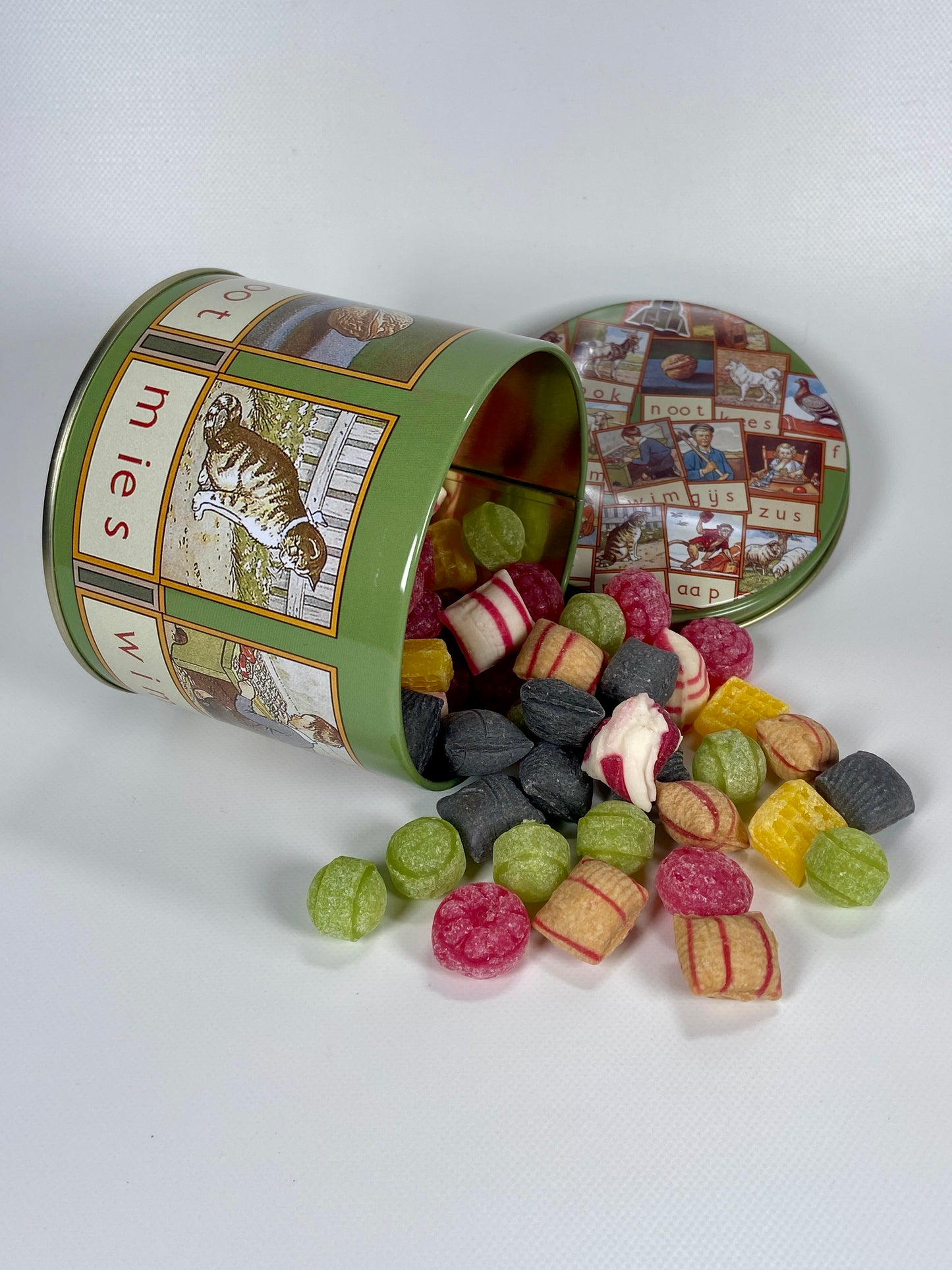 Classic Dutch sweets in round aap noot mies tin - Big BIte Dutch Treats